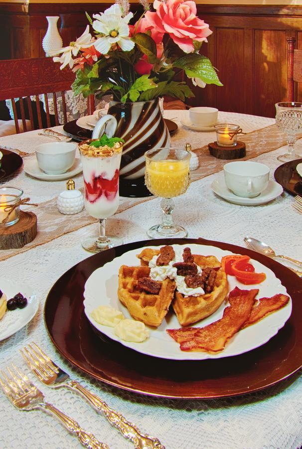 Almost Heaven Bed & Breakfast Waynesville Extérieur photo